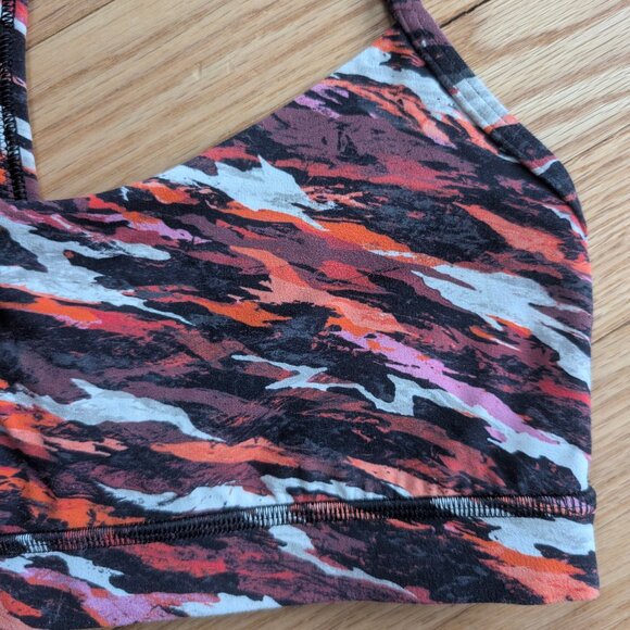 EUC Lululemon Lunar New Year Flow Y Nulu Bra size 6 Tiger Tide Smoky Red sports - Picture 4 of 10